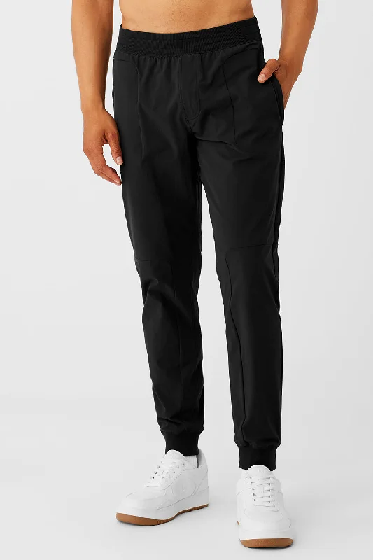 Weekend Wear Co-Op Pant - Black